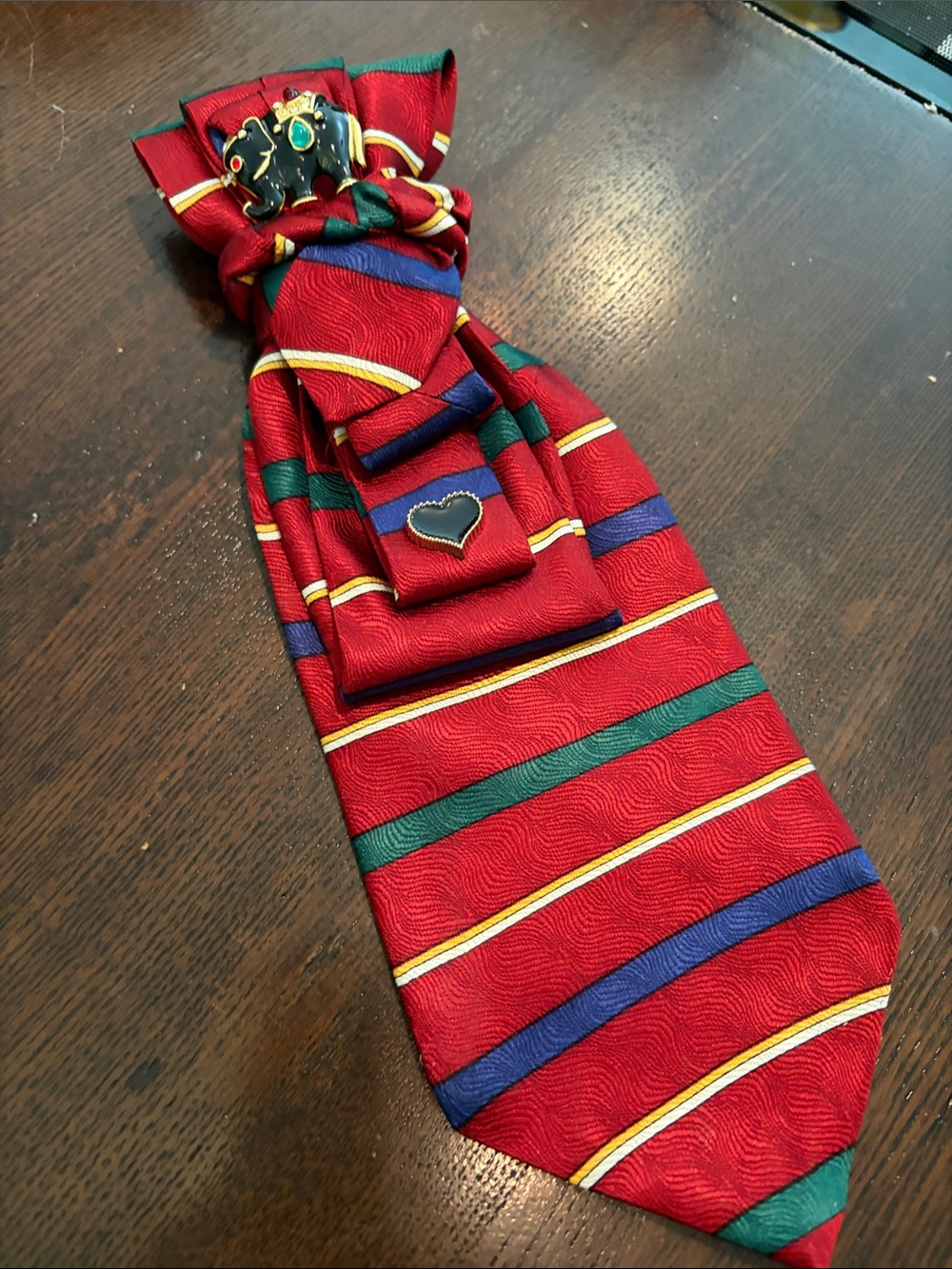 Evan Picone Red Striped Silk Necklace Tie with Accent Pins